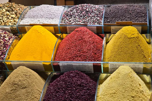 Heaps of colourful spices on a stall in the Spice Bazaar